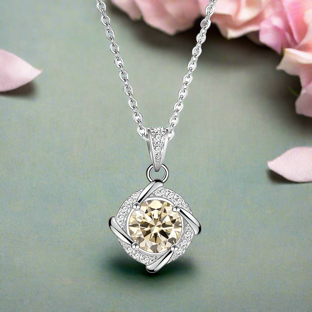 1.0 Ct Diamond Clavicle Pendant Necklace-Evani Naomi Jewelry