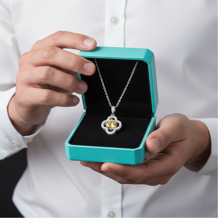 1.0 Ct Clover Topaz and Citrine Pendant Necklace