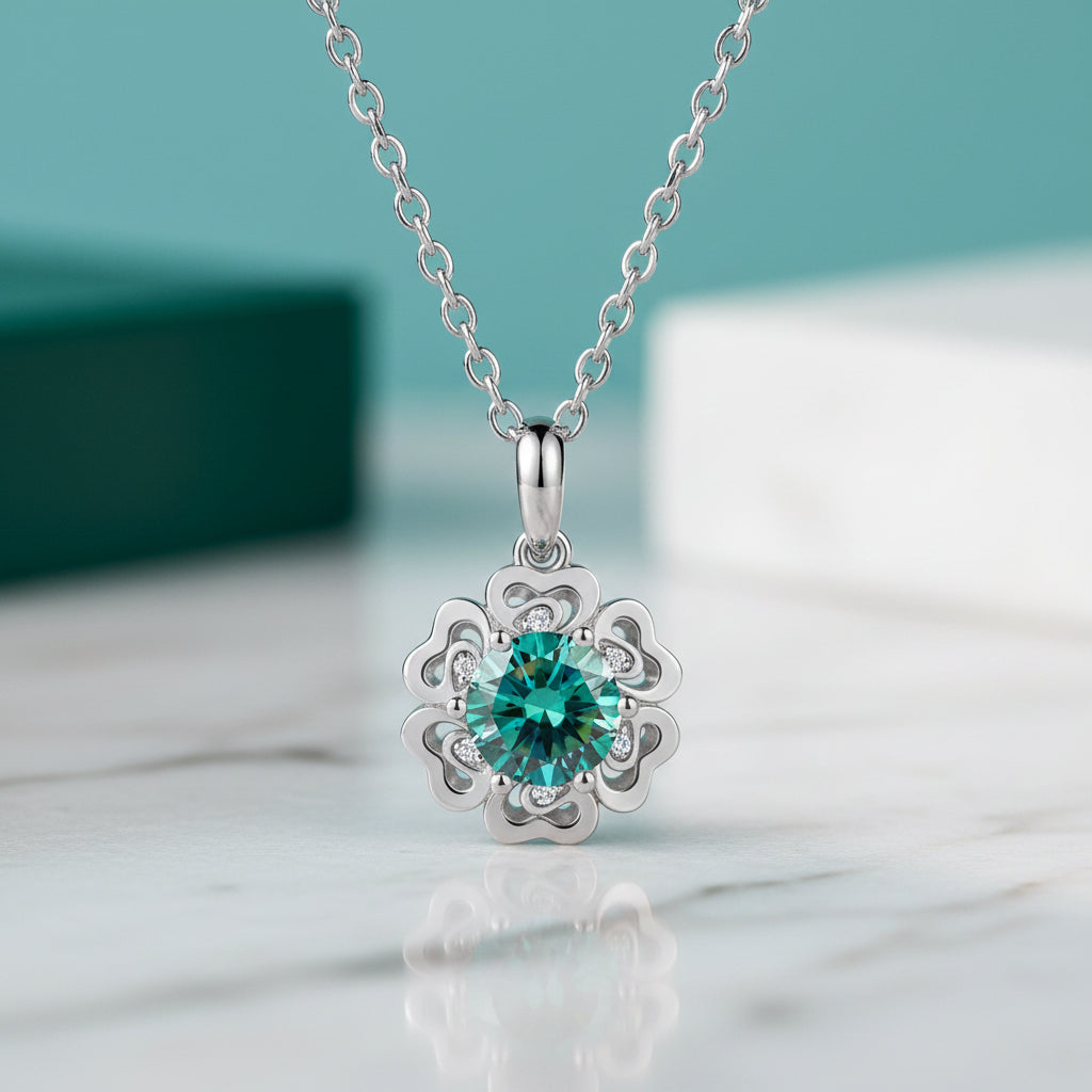 1.0 Ct Diamond Flower Pendant Necklace-Evani Jewelry