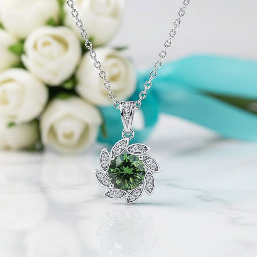 1.0 Ct Round Cut Emerald Flower Pendant Necklace-Evani Jewelry