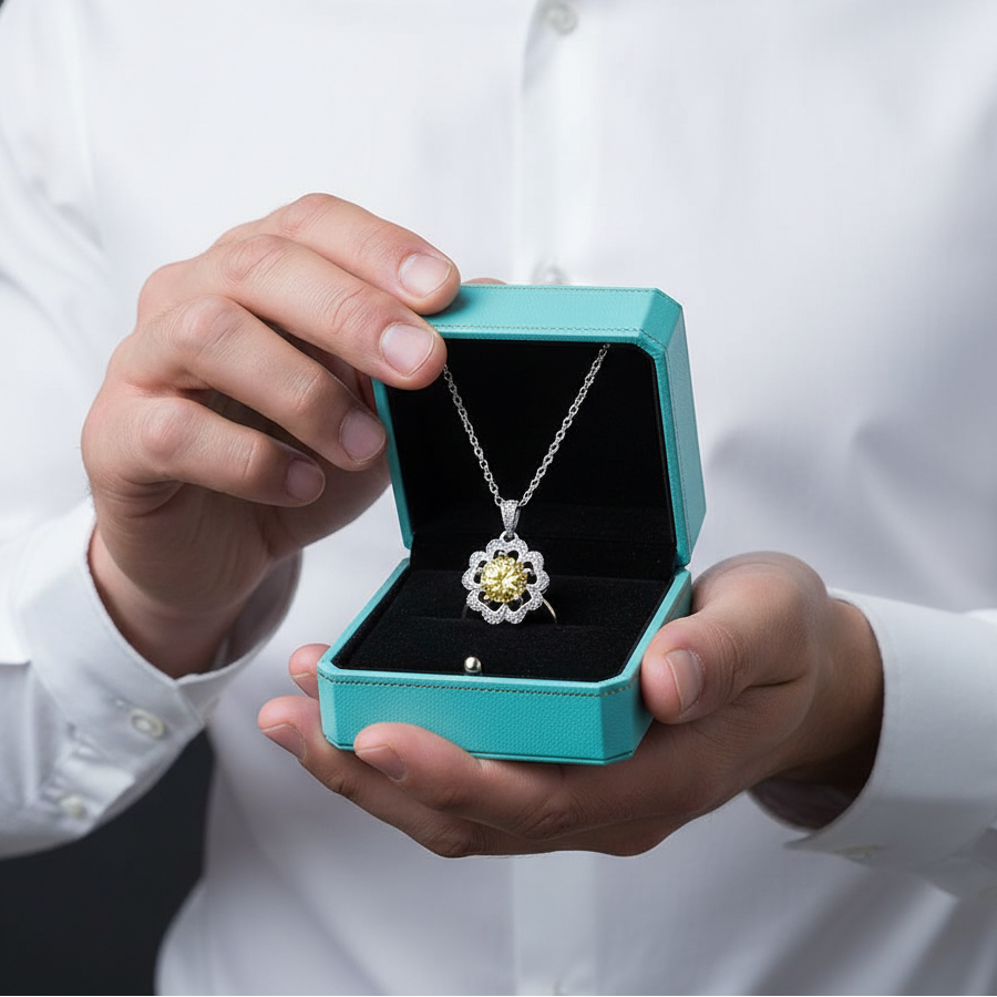 1.0 Ct Flower Topaz and Citrine Shaped Necklace