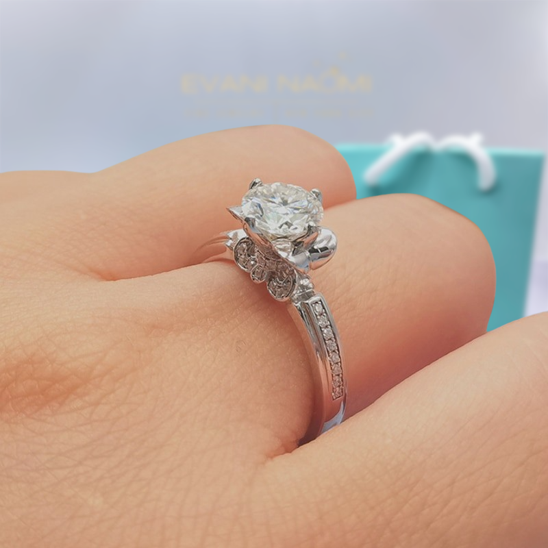 1.0 Ct Round Cut Antique Style Diamond Engagement Ring-Evani Naomi Jewelry