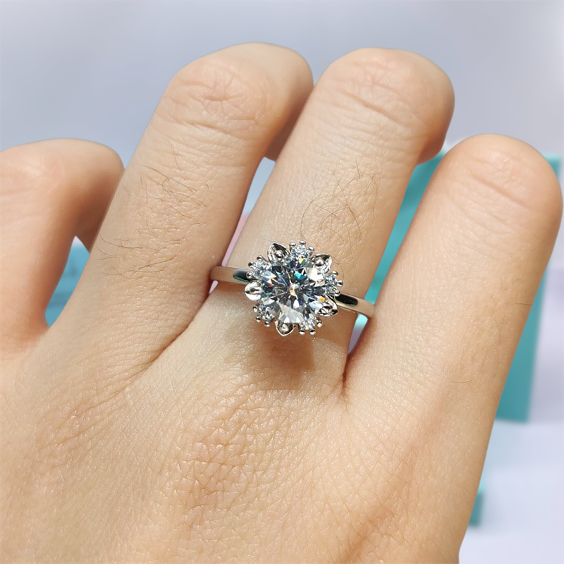 1.0 Ct Round Cut Diamond Snowflake Engagement Ring-Evani Jewelry
