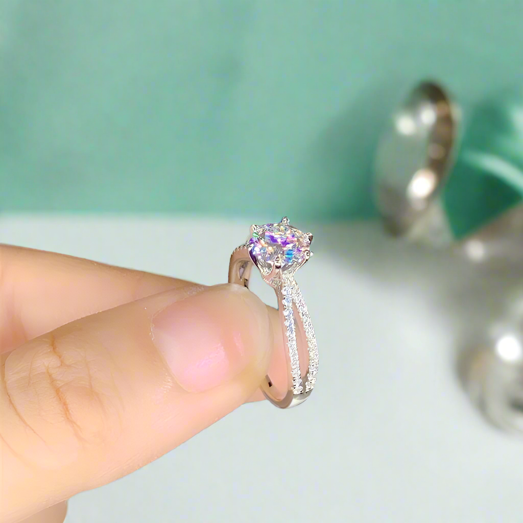 1.0 Ct Round Cut Diamond Split Shank Engagement Ring-Evani Jewelry