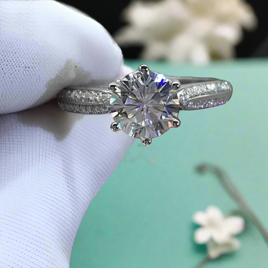 1.0 Ct Round Cut Diamond Wedding Ring-Evani Jewelry