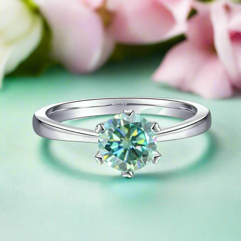 1.0 Ct Round Cut Green Solitaire Diamond Engagement Ring-Evani Jewelry