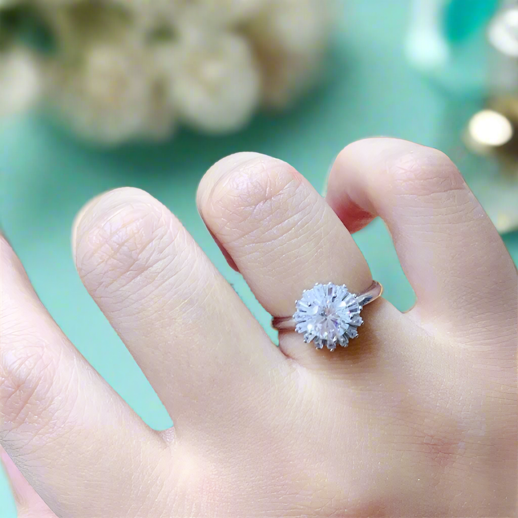 1.0 Ct Round Cut Snowflake Diamond Engagement Ring-Evani Jewelry