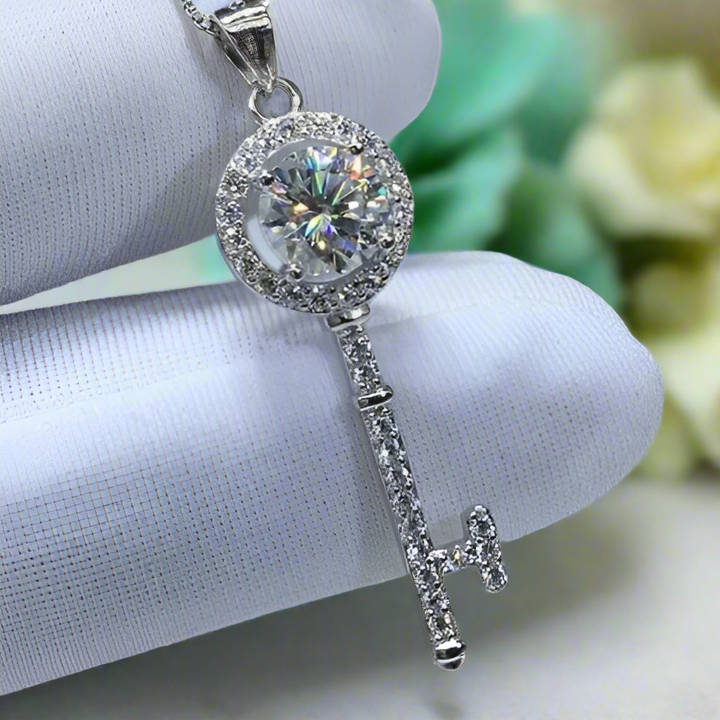 1.0 Ct Round Diamond Cute Key Shape Pendant Necklace-Evani Naomi Jewelry