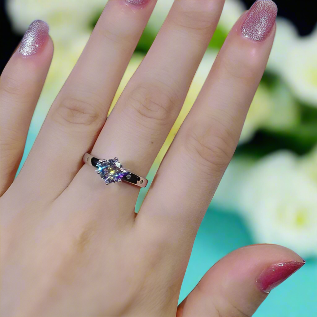 1.0 Ct Round Diamond Engagement Ring-Evani Jewelry