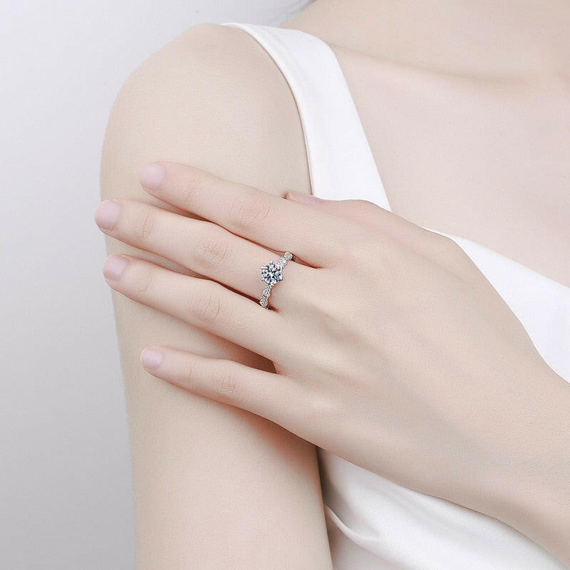 1.0 Ct Round Diamond Engagement Ring-Evani Naomi Jewelry