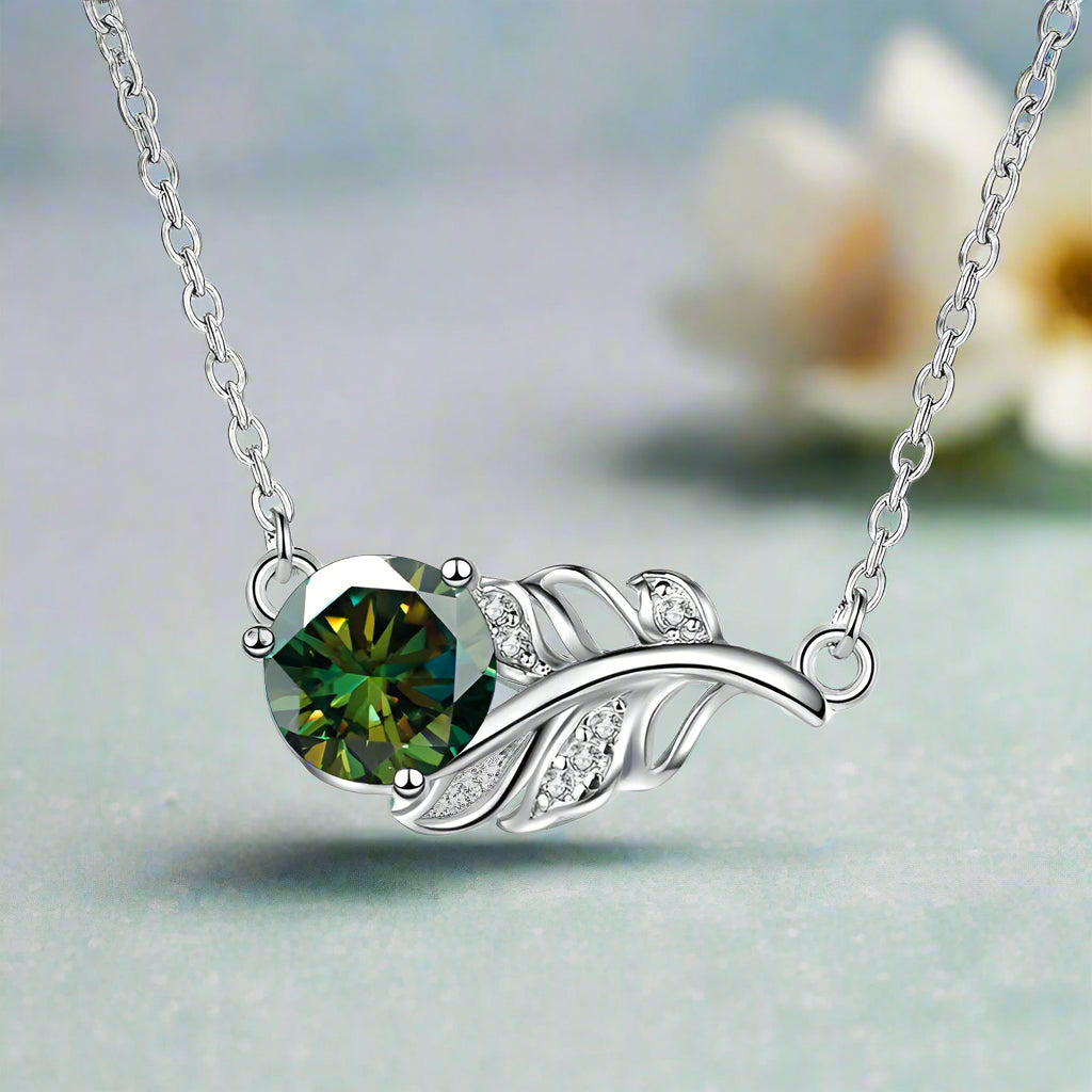 1.0 Ct Round Diamond Lucky Leaf Necklace-Evani Naomi Jewelry
