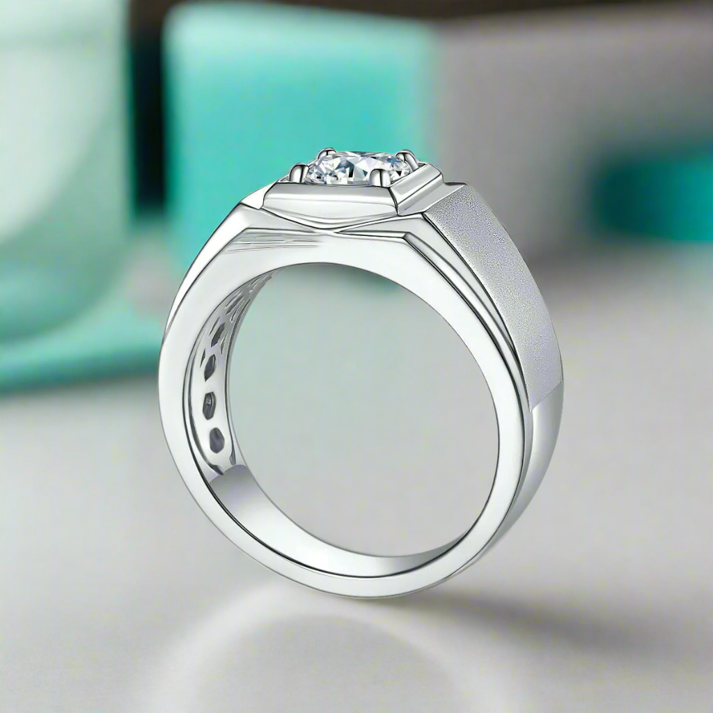 1.0 Ct Solitaire Diamond Men's Wedding Band-Evani Naomi Jewelry