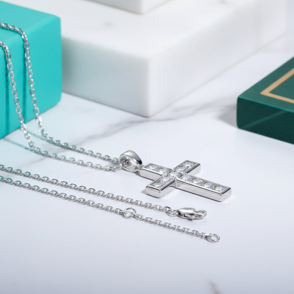 2.2 Cttw Diamond Cross Pendant Necklace-Evani Jewelry