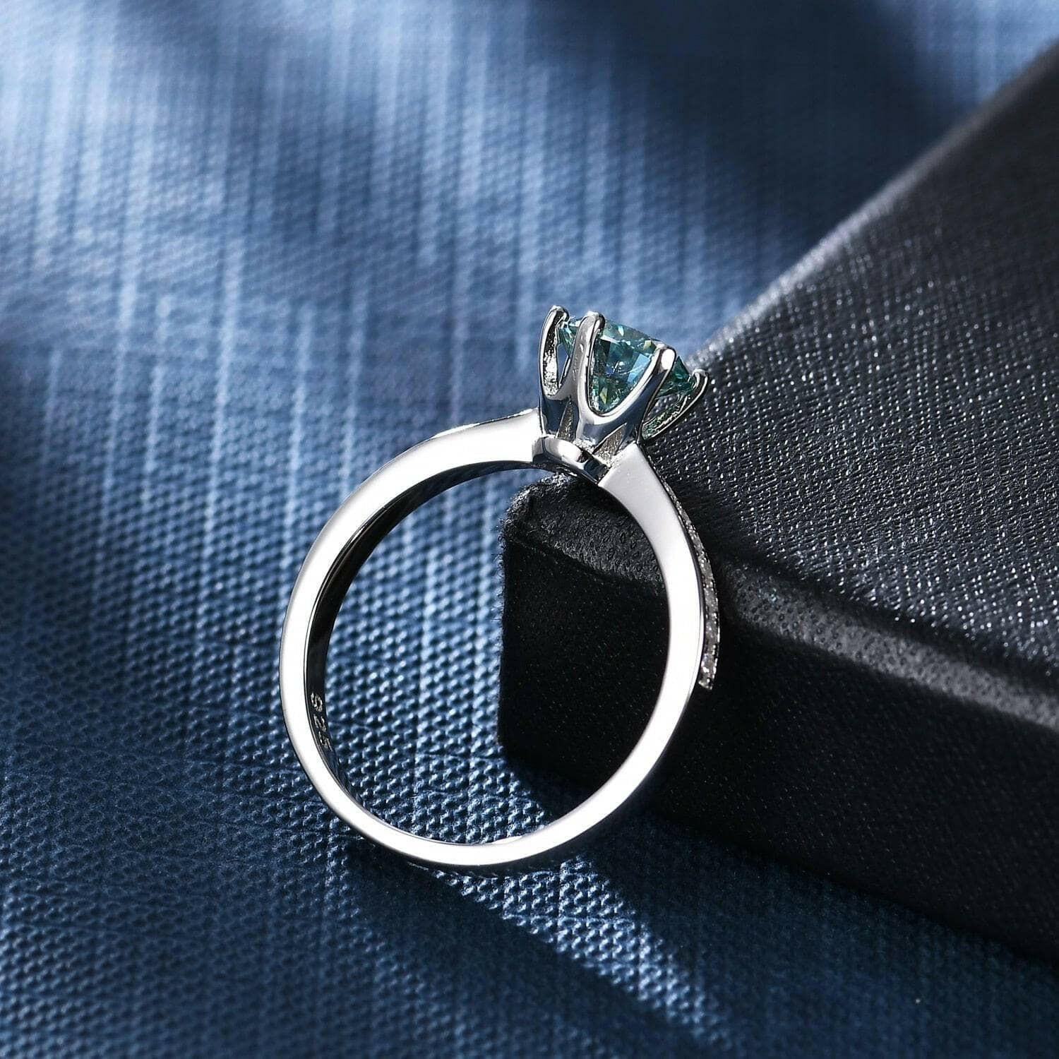 3.0 Ct Green Round Cut Diamond Engagement Ring-Evani Naomi Jewelry