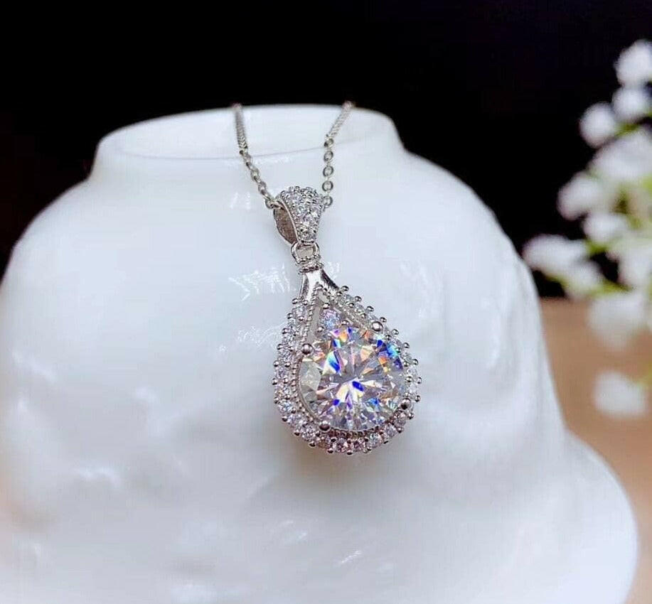 3.0 Ct Round Diamond Waterdrop Style Pendant Necklace-Evani Naomi Jewelry