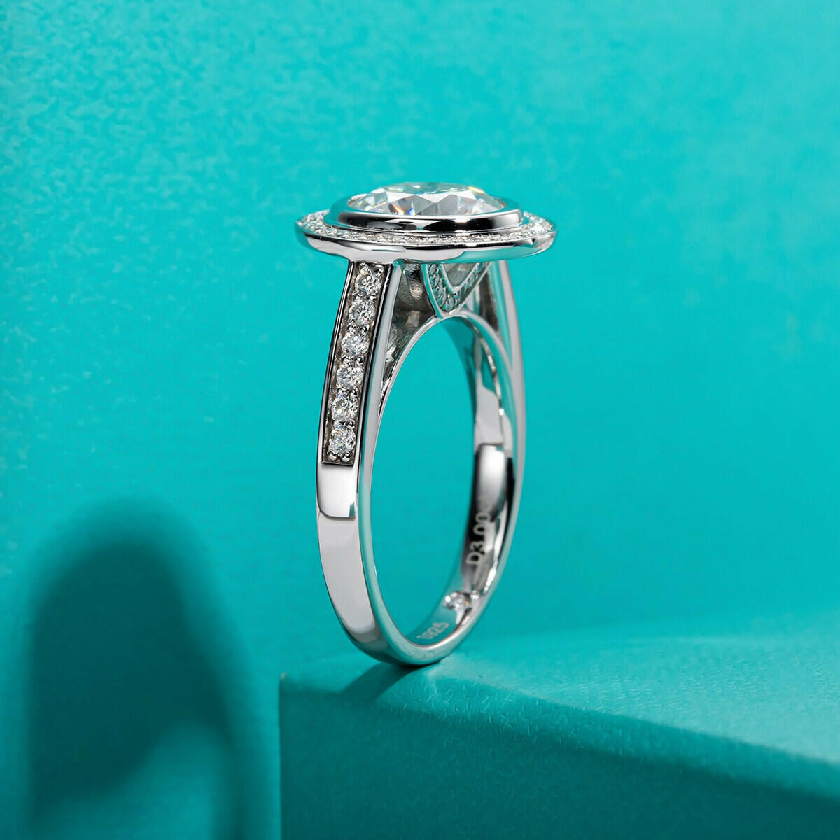 3.0 Ct Round Halo Diamond Engagement Ring-Evani Naomi Jewelry