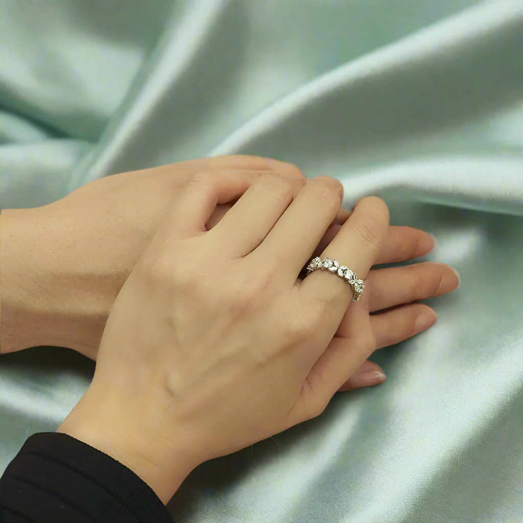 3.0ct Butterfly Design Infinity Wedding Band-Evani Naomi Jewelry