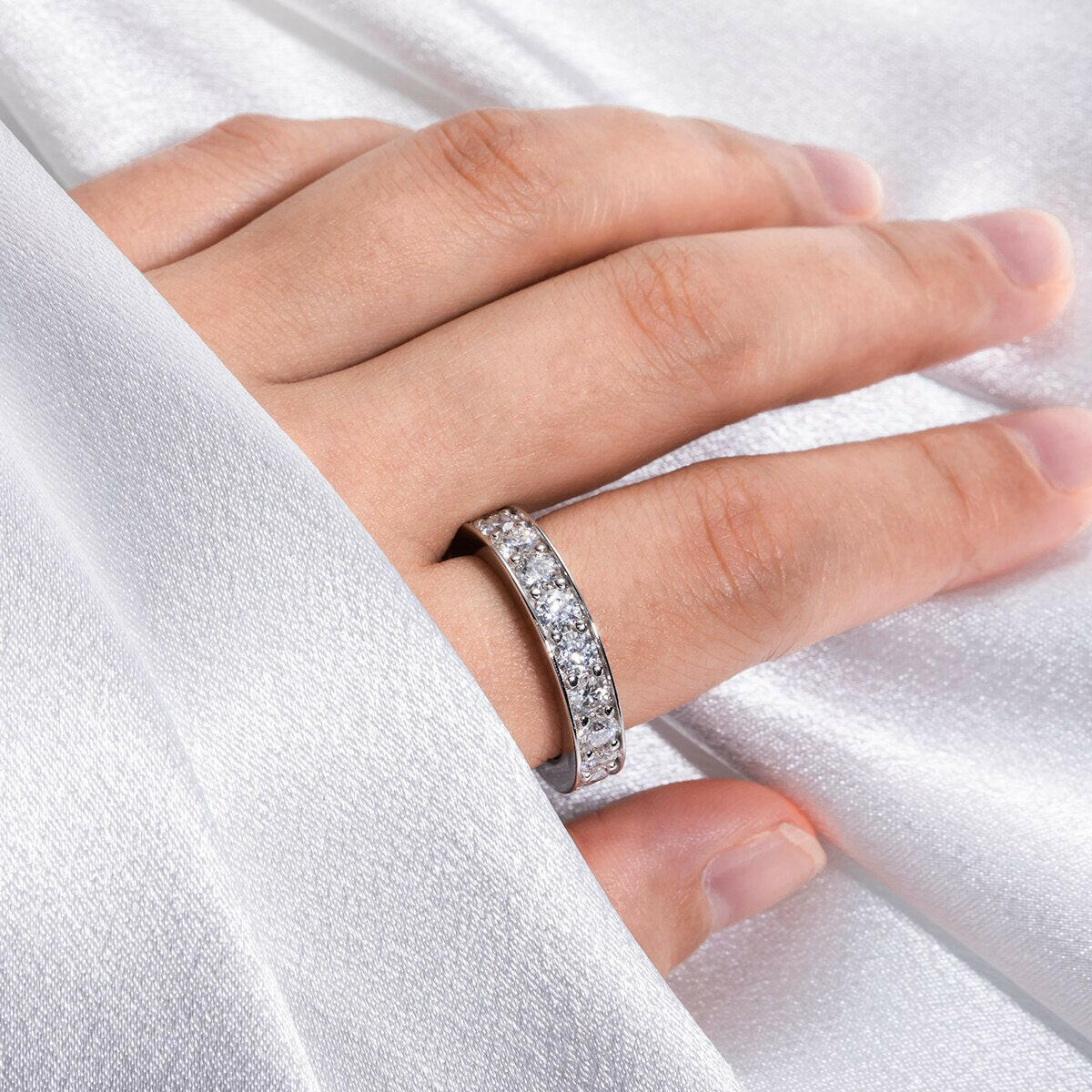 3.5mm Round Cut Diamond Wedding Band-Evani Naomi Jewelry