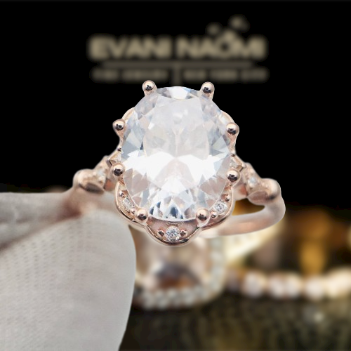 Classic 18K Rose Gold Oval Diamond Halo Engagement Ring-Evani Naomi Jewelry