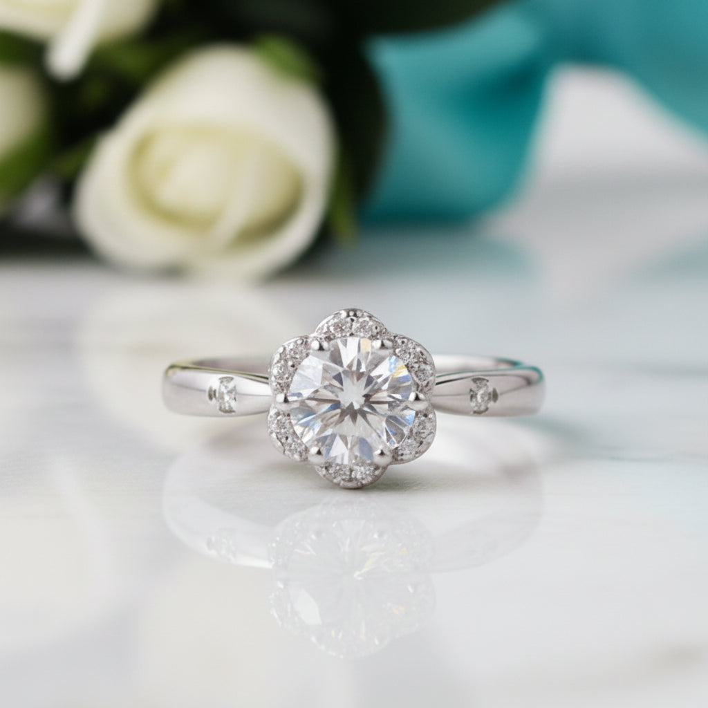 Classic 1.0 Ct Diamond Flower Shaped Engagement Ring-Evani Jewelry
