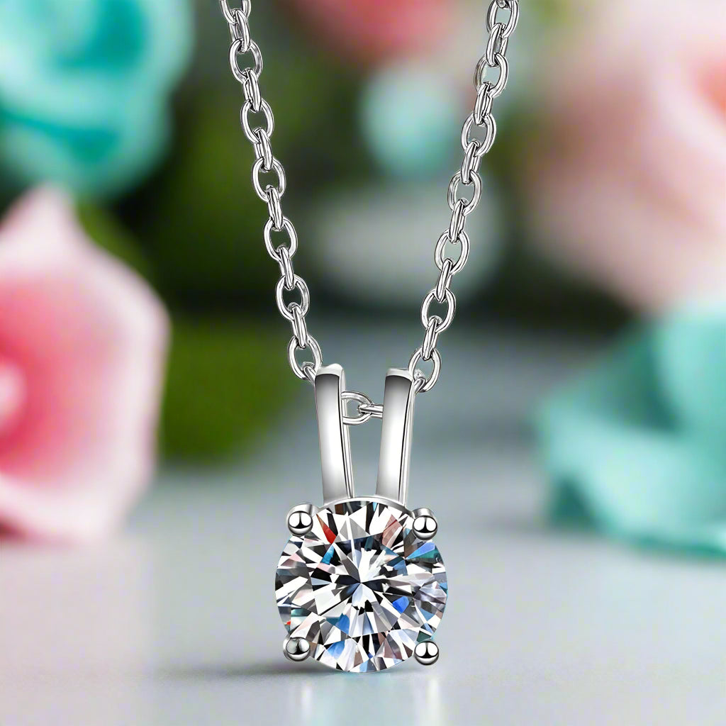 Classic 1.0 Ct Round Cut Diamond Pendant Necklace-Evani Naomi Jewelry
