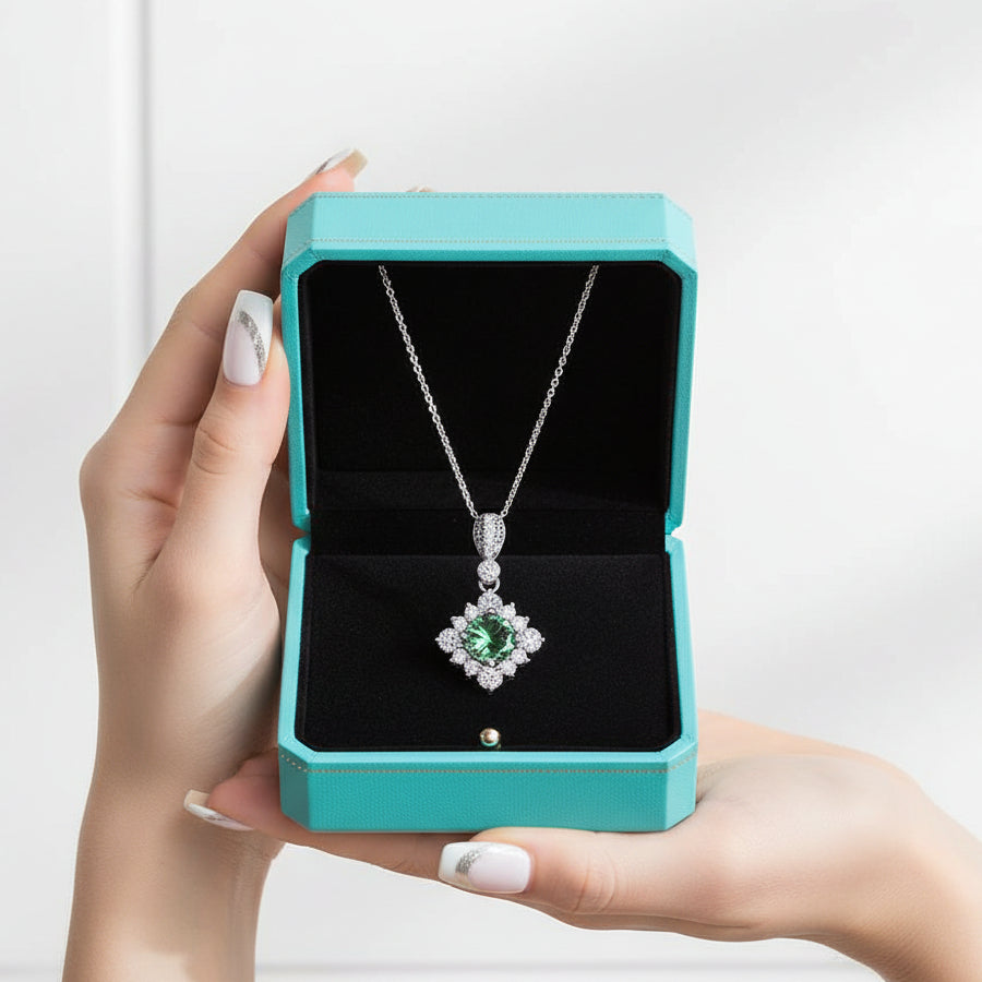 Classic 1.0 Ct Round Cut Peridot Birthstone Pendant Necklace-Evani Jewelry