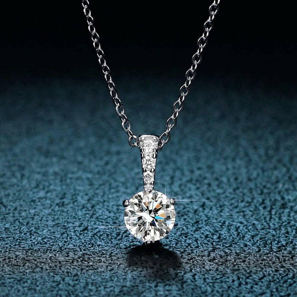 Classic 1.0 Ct Round Cut Diamond Pendant Necklace-Evani Naomi Jewelry