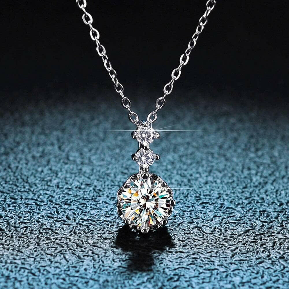 Classic 1.0 Ct Round Cut Diamond Pendant Necklace-Evani Naomi Jewelry