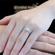 Classic 1.0 Ct Round Cut Diamond Ring-Evani Naomi Jewelry