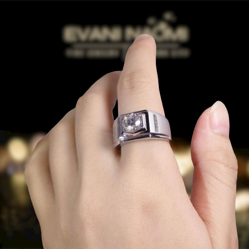Classic 1.0 Ct. Round Cut Diamond Men's Wedding Band-Evani Jewelry