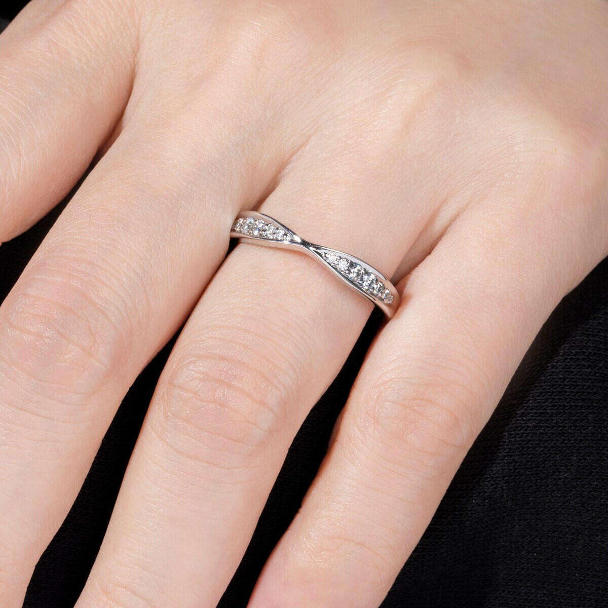 Classic Bow Tie Diamond Wedding Band-Evani Naomi Jewelry