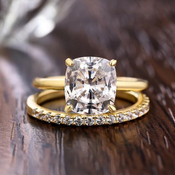 Classic Cushion Cut 3.0ct Diamond 4 Prong Yellow Gold Bridal Set-Evani Naomi Jewelry