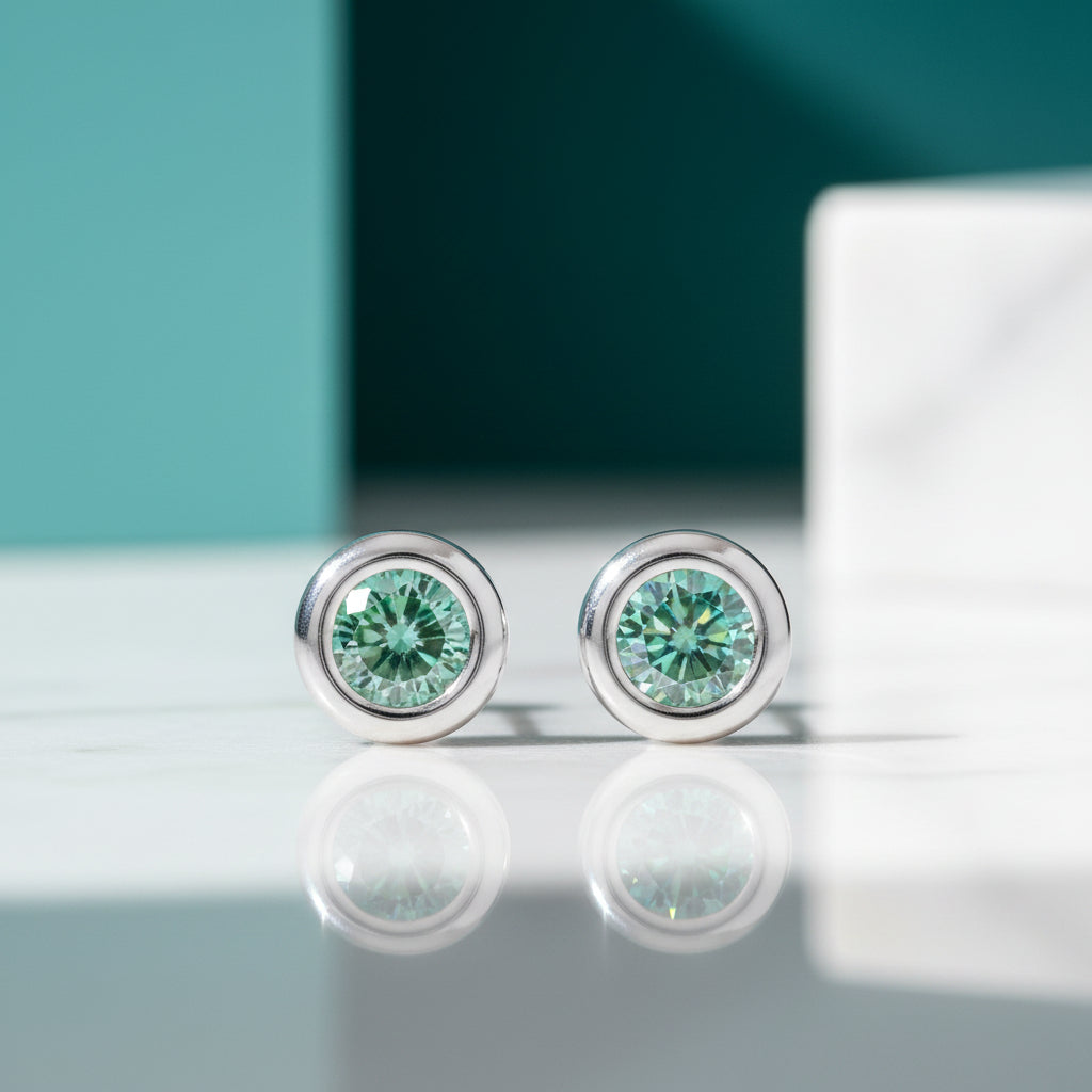 Classic Green Round Diamond Stud Earrings-Evani Jewelry