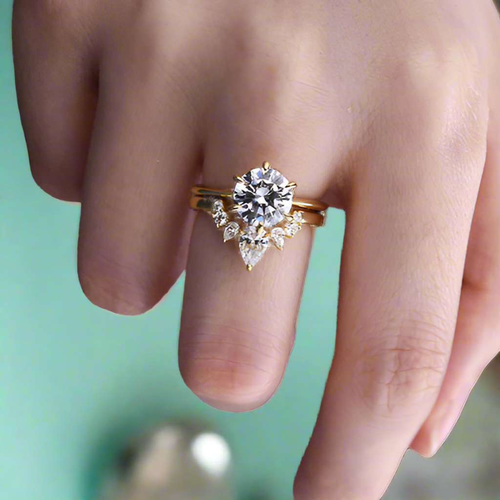 Classic Round Cut 2.0ct Solitaire Yellow Gold Bridal Set-Evani Jewelry