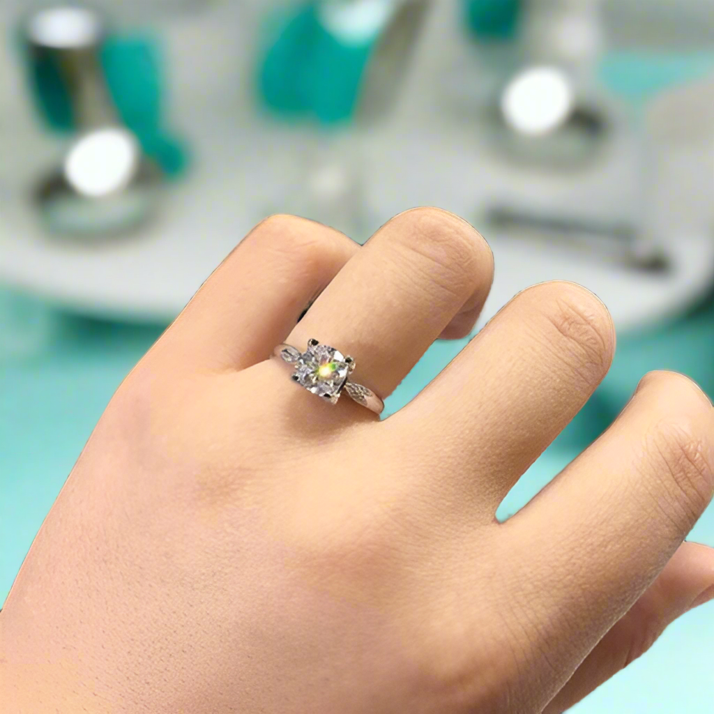 Classic Round Cut Diamond Cow Head Engagement Ring-Evani Jewelry