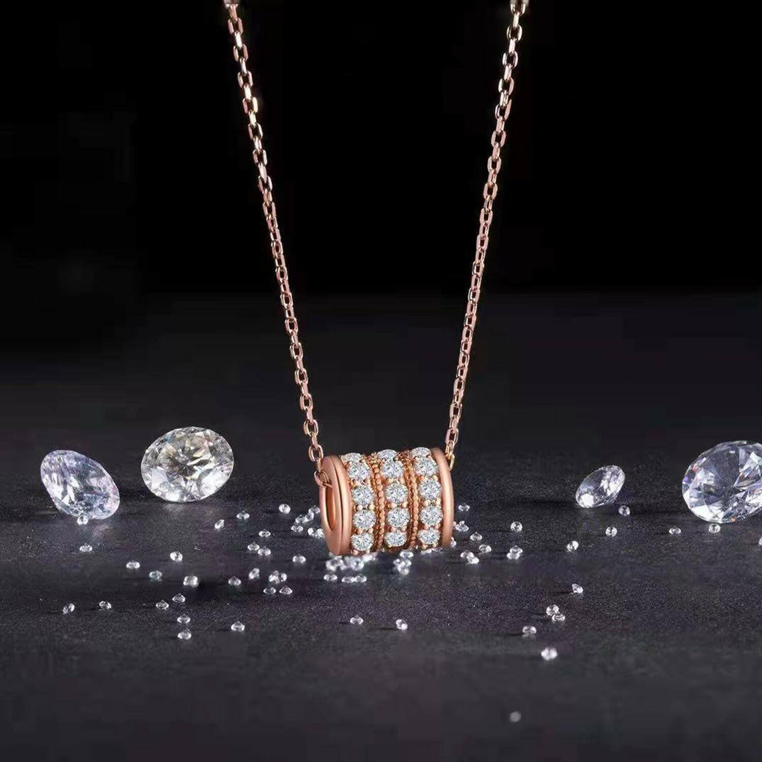 Classic Round Cut Diamond Pendant Necklace-Evani Naomi Jewelry