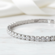 Classic Round Cut Diamond Tennis Bracelet