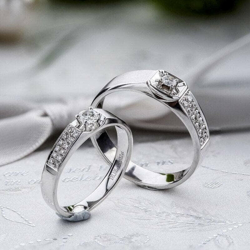 Classic Round Diamond 14K White Gold Engagement Ring-Evani Naomi Jewelry
