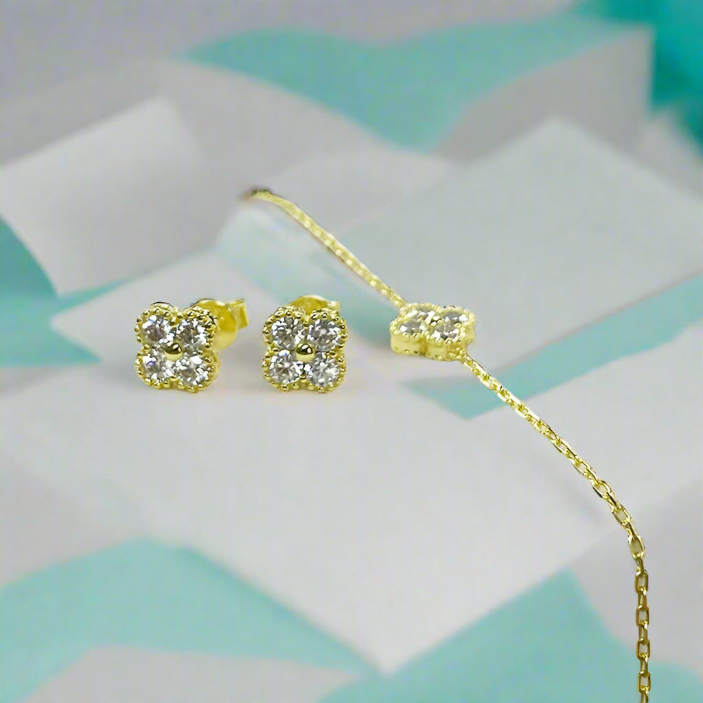 Clover Leaf Necklace Earrings and Bracelet Set with Certified Diamond-Evani Naomi Jewelry