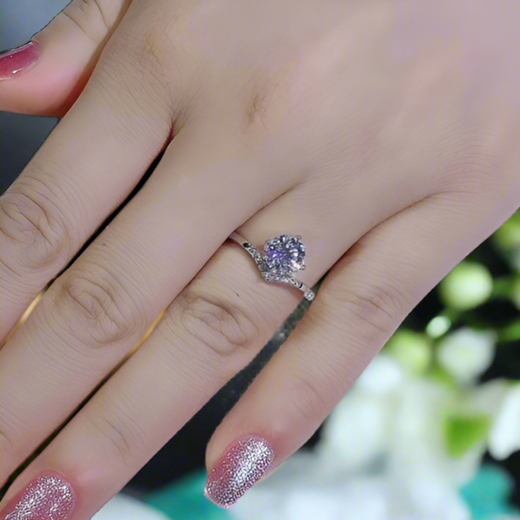 Crown Style 1.0 Ct Round Cut Diamond Engagement Ring-Evani Jewelry