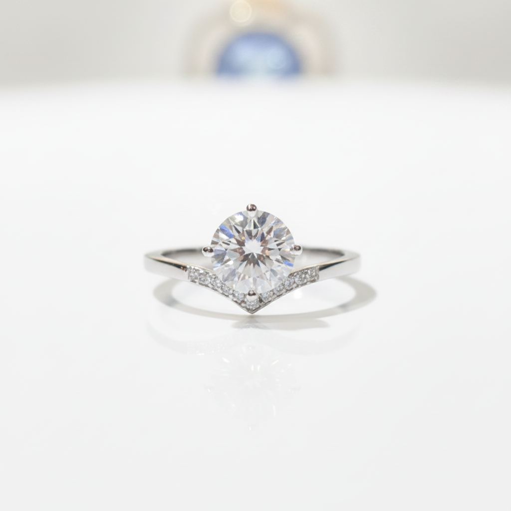 Crown Style 1.0 Ct Round Cut Diamond Option Engagement Ring