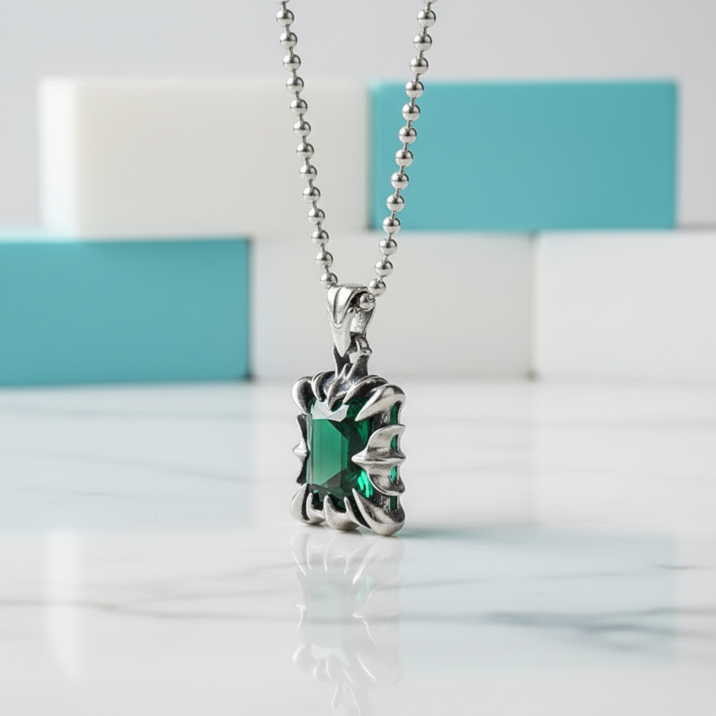 Cushion-cut Emerald Birthstone Punk Necklace-Evani Jewelry