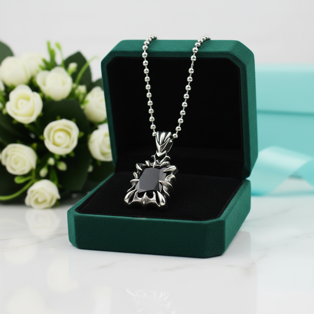 Cushion-cut Diamond OptionPunk Necklace