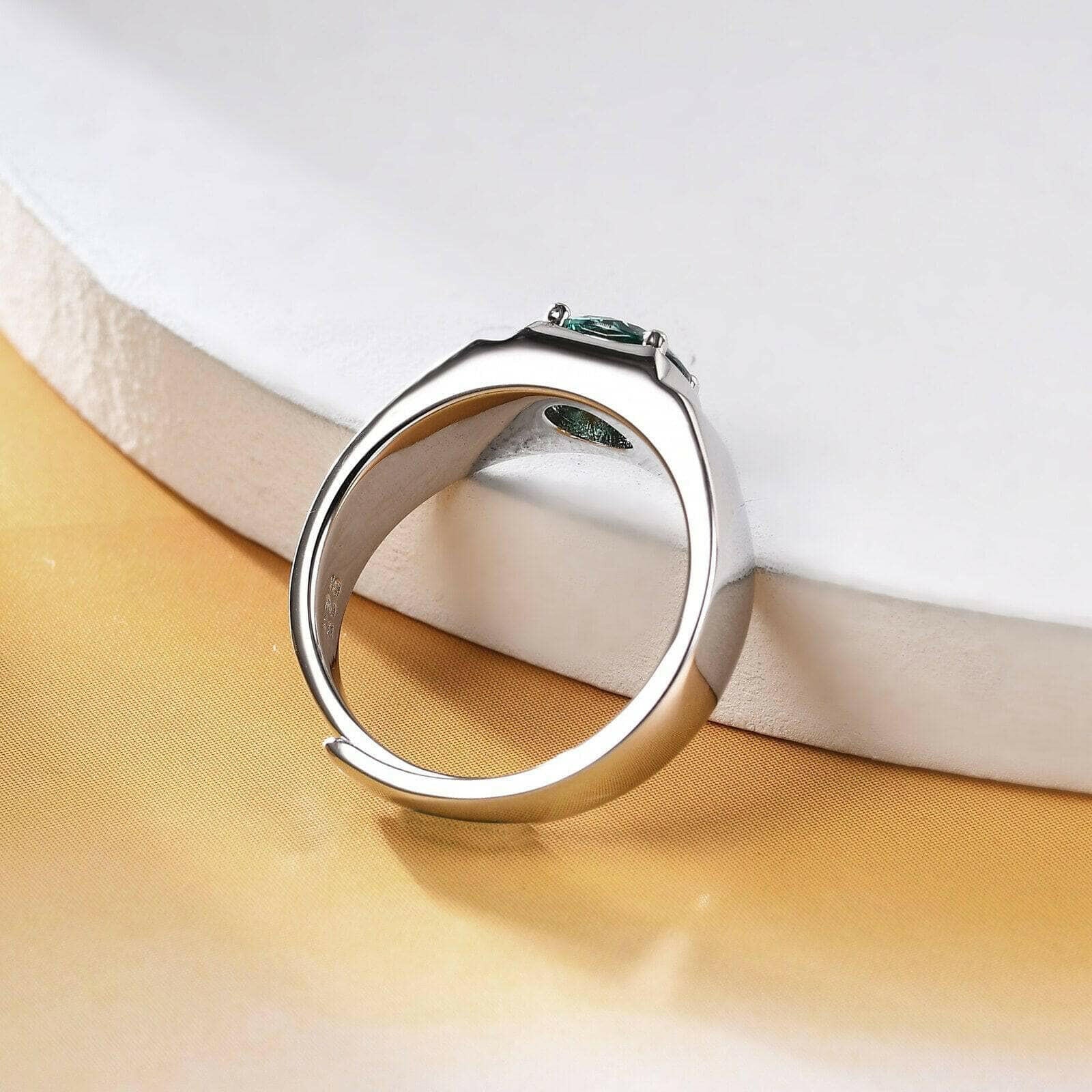Elegant 1.0 Ct Round Diamond Wedding Ring-Evani Naomi Jewelry