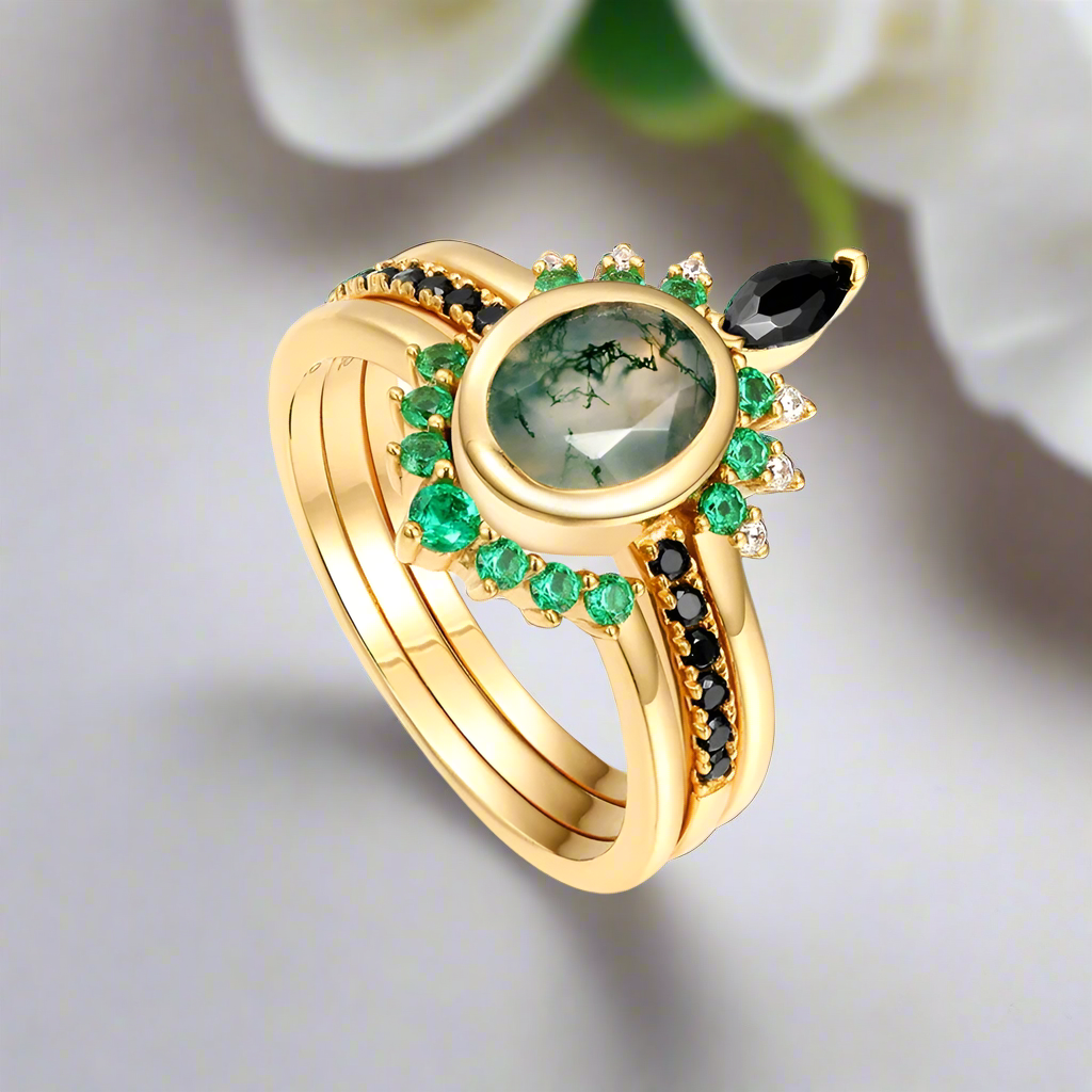 Emerald Dawn – Round-cut Moss Agate & Onyx Sunburst Ring-Evani Naomi Jewelry