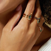 Emerald Dawn – Round-cut Moss Agate & Onyx Sunburst Ring-Evani Naomi Jewelry
