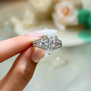 Exquisite Heart Cut 5.0 Carat Diamond Engagement Ring-Evani Naomi Jewelry