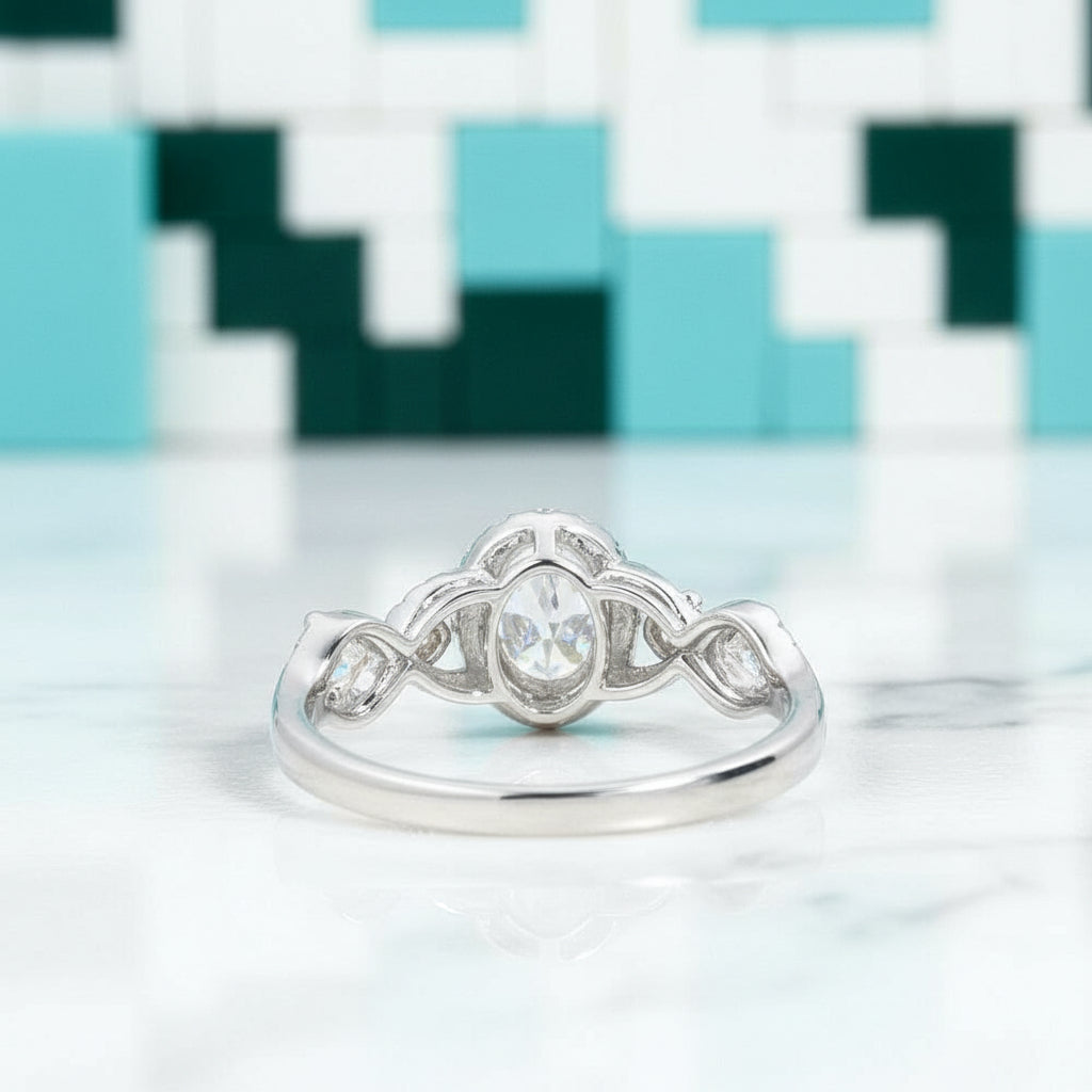 Gorgeous Oval Cut Halo Diamond Engagement Ring-Evani Jewelry
