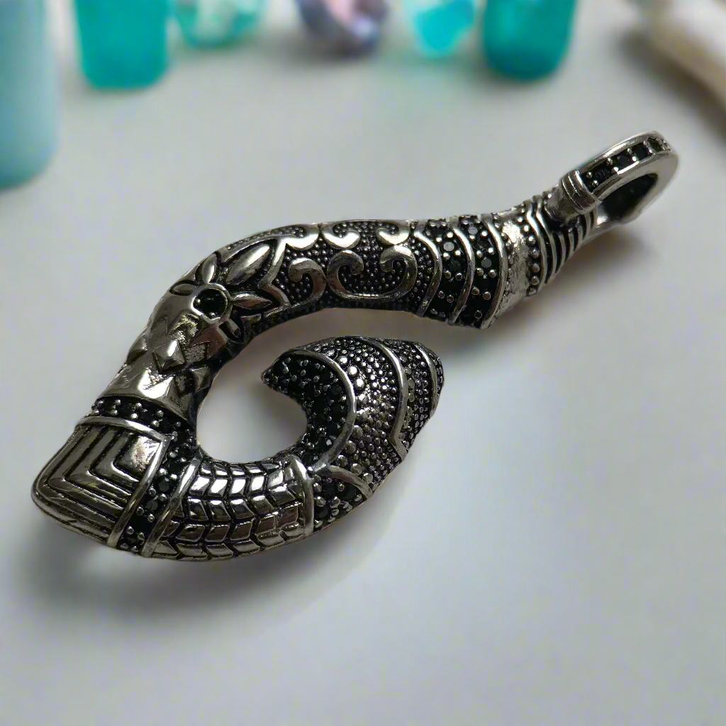 Hook Maori Ethnic Vintage Pendant-Evani Jewelry