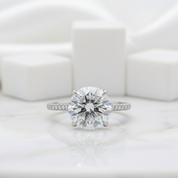 Luxurious 4.0 Ct Round Cut Diamond Birthstone Engagement Ring-Evani Jewelry